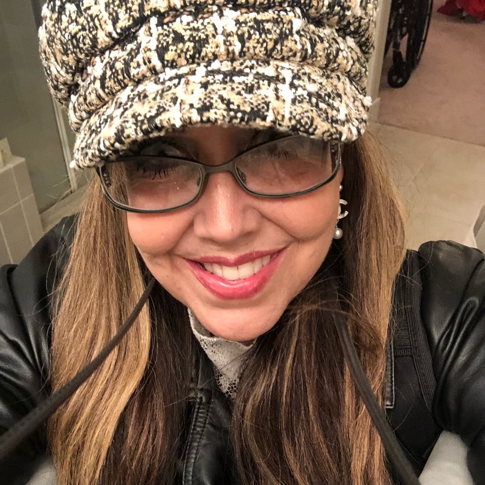 Meet your Posher, Shawna